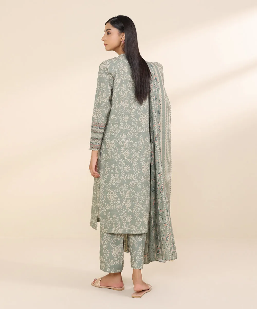 3 Piece - Embroidered Light Khaddar Suit