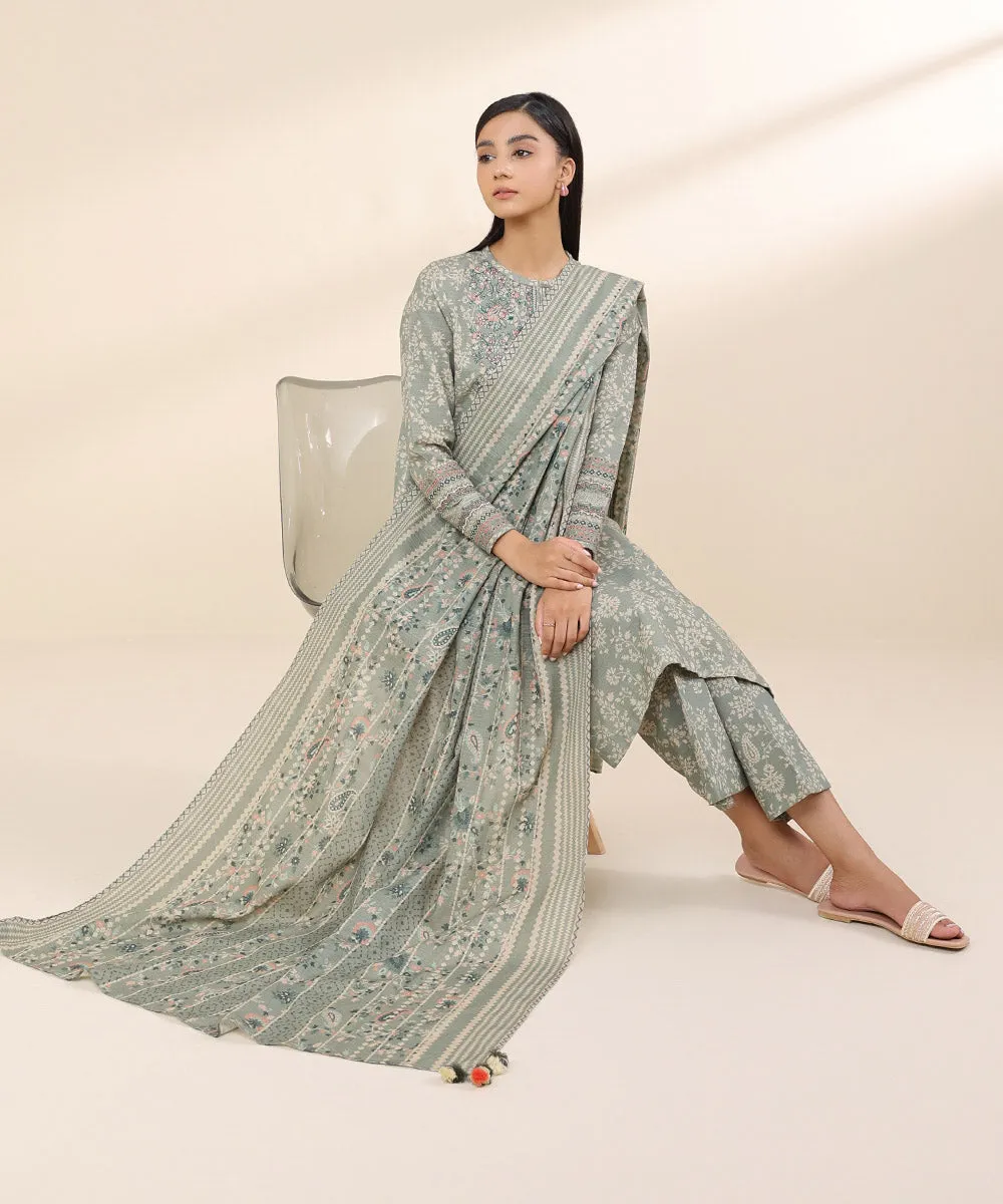 3 Piece - Embroidered Light Khaddar Suit