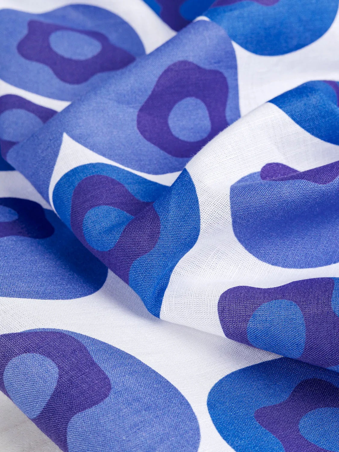 Blueberry Blowup Print Organic Cotton Linen Blend - White   Blue Violet - Swatch