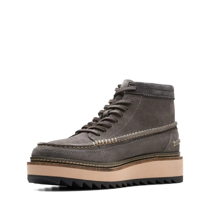 Stylish Clarkhill Mid Boot for Ultimate Comfort and Versatile Fashion