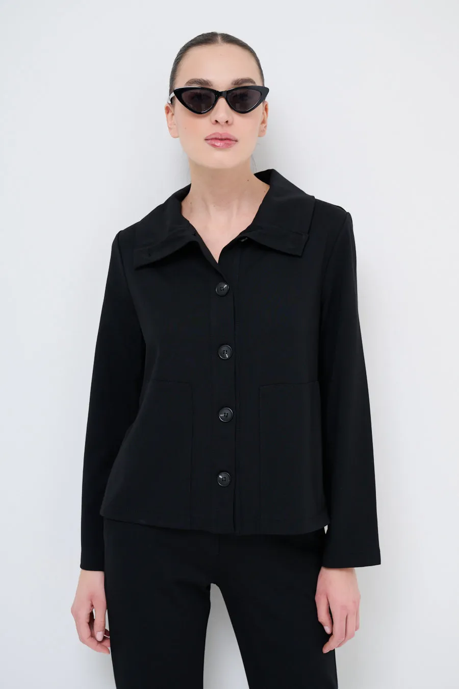 Cropped button-up jacket with wide collar wholesale