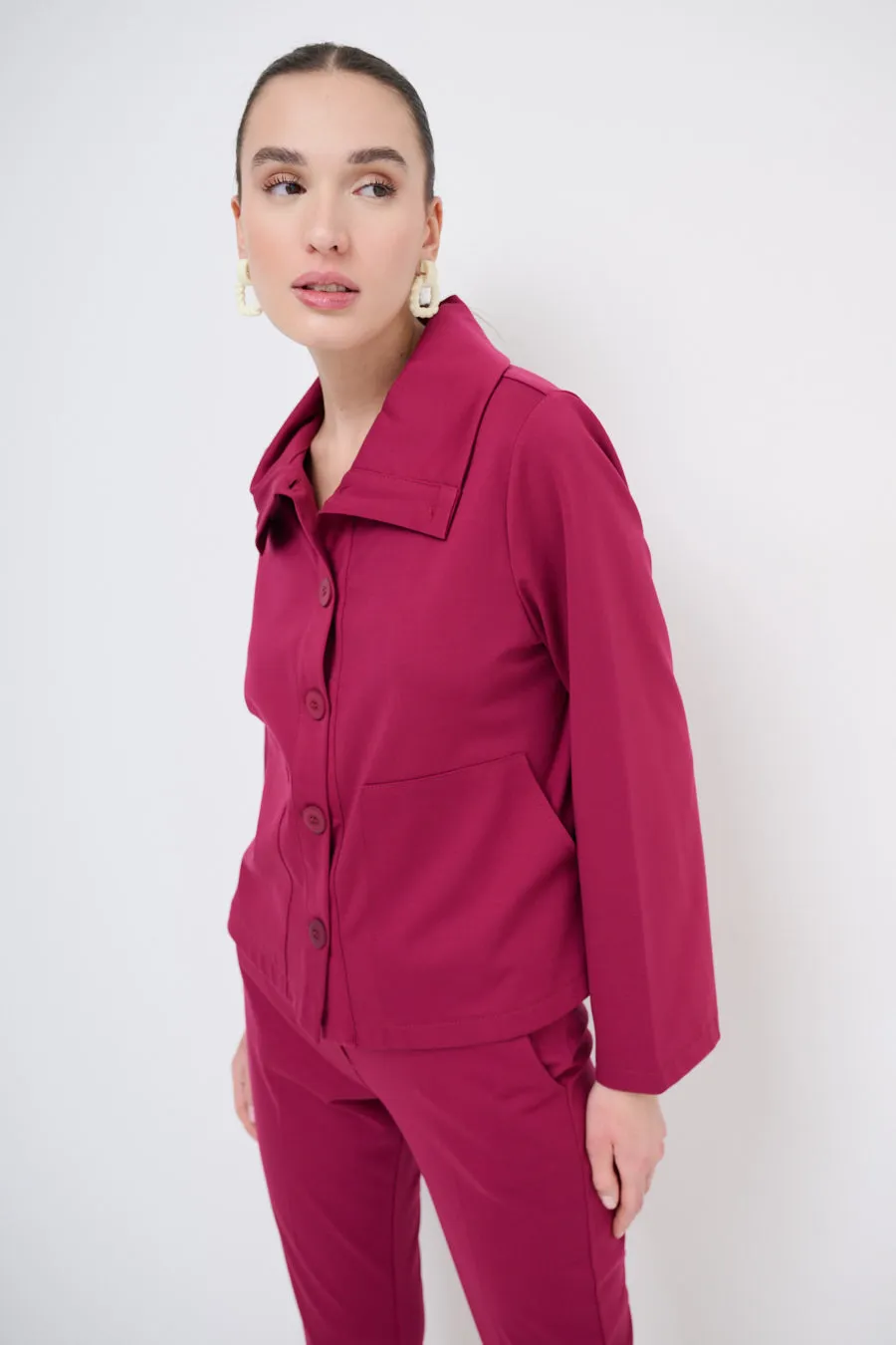 Cropped button-up jacket with wide collar wholesale