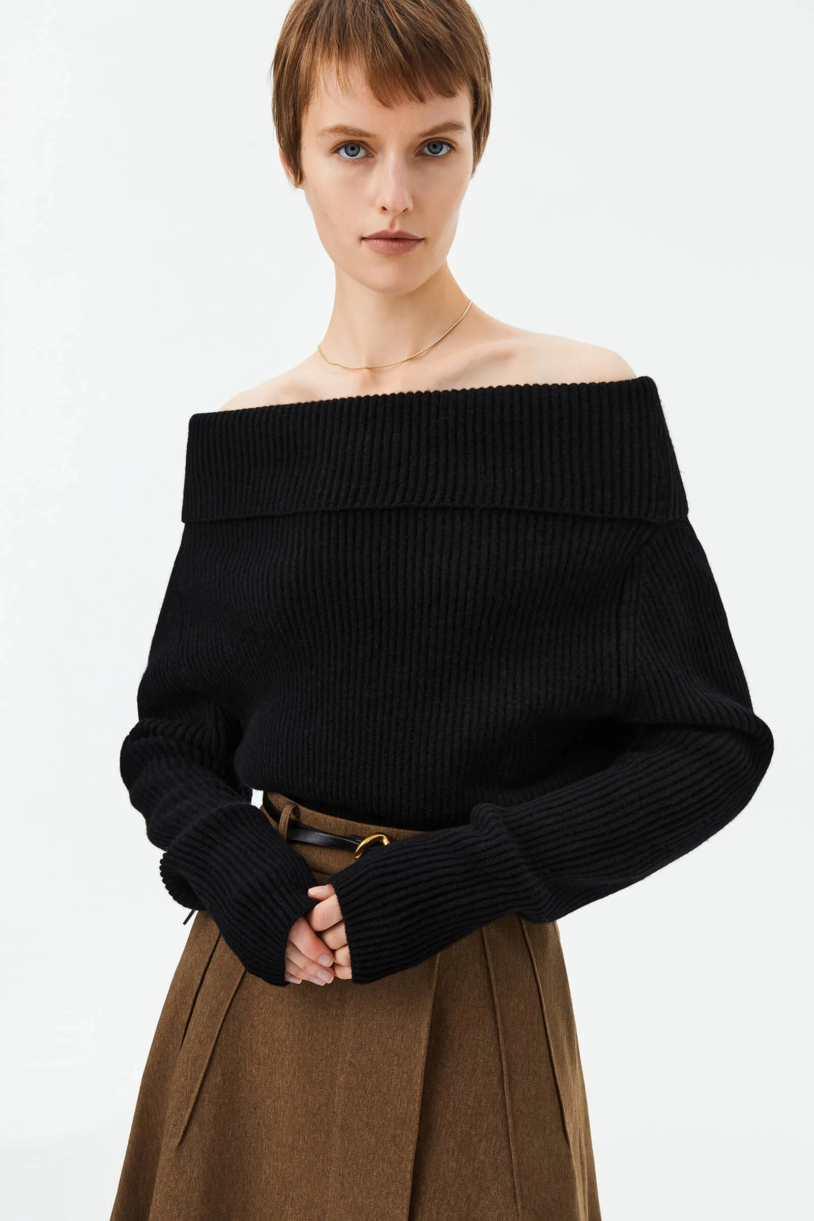 LILY Full Wool One-Shoulder Sweater